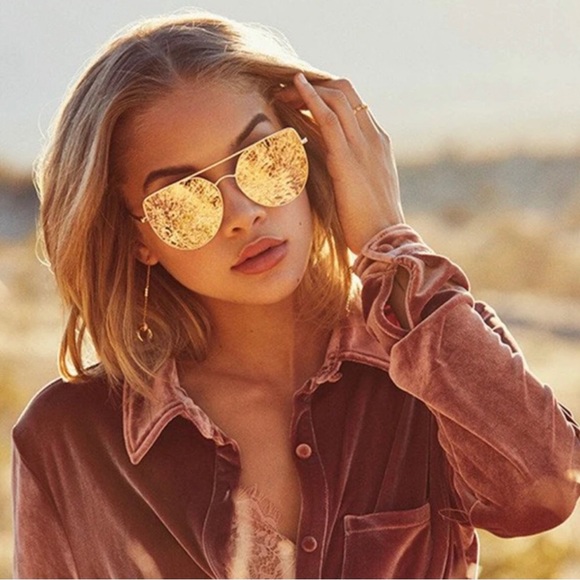 Quay “Santa Fe” Gold Metal Cat Eye/Aviator Style Frames Gray Lens - Picture 1 of 12